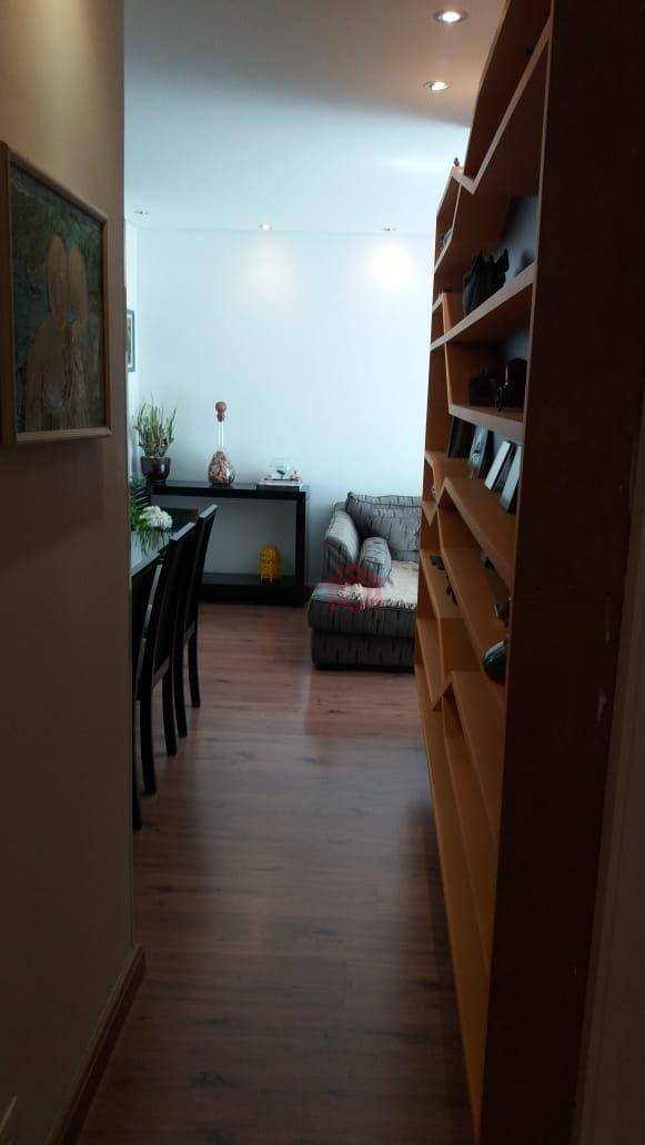 Apartamento à venda com 3 quartos, 80m² - Foto 13