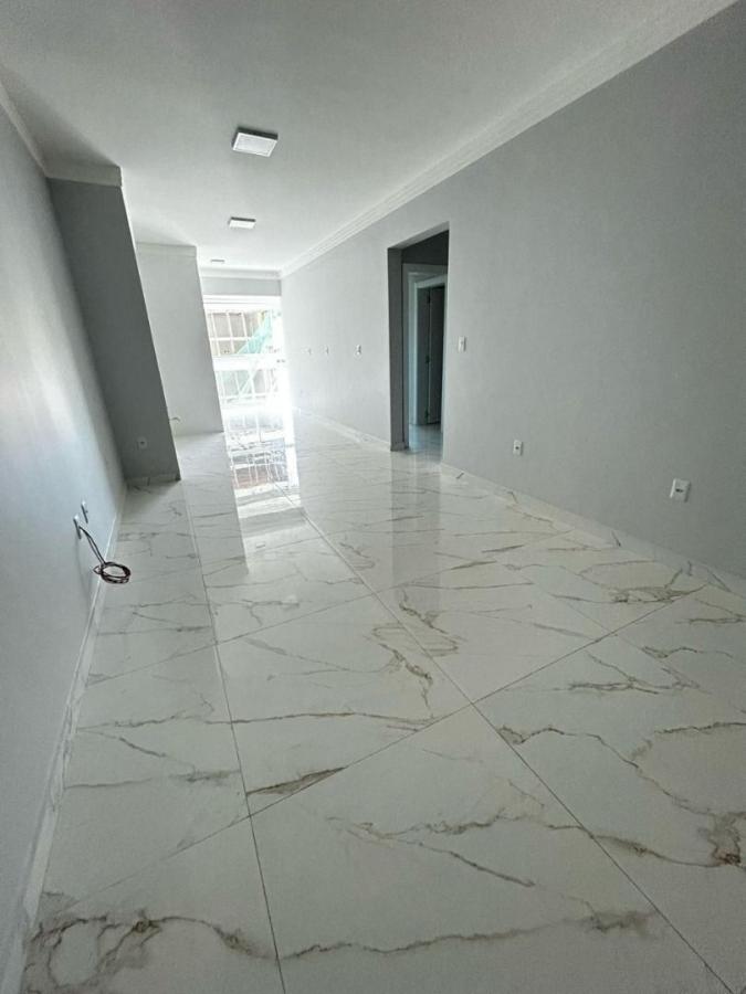 Apartamento à venda com 2 quartos, 90m² - Foto 17