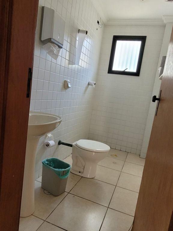 Apartamento à venda com 3 quartos, 120m² - Foto 19