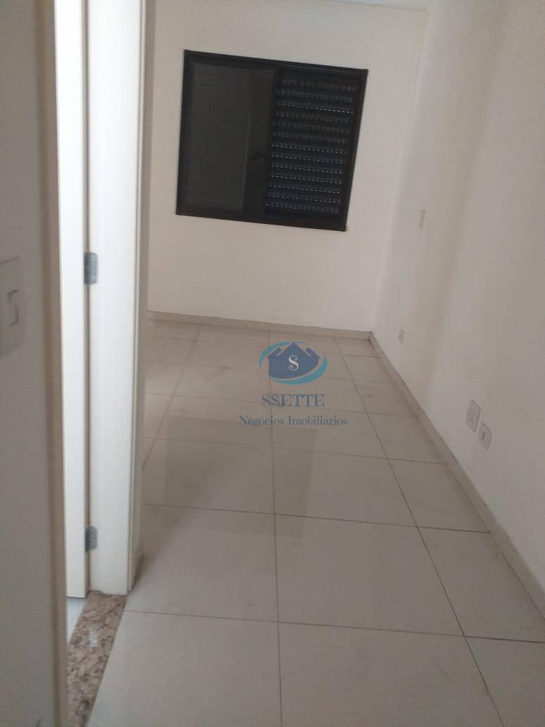 Apartamento à venda com 2 quartos, 68m² - Foto 6