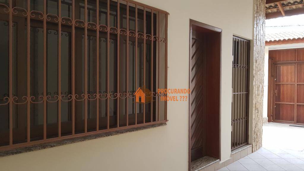 Sobrado à venda com 4 quartos, 250M2 - Foto 5