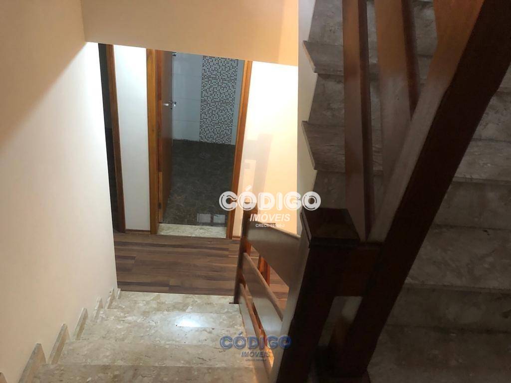 Sobrado à venda com 3 quartos, 170m² - Foto 9