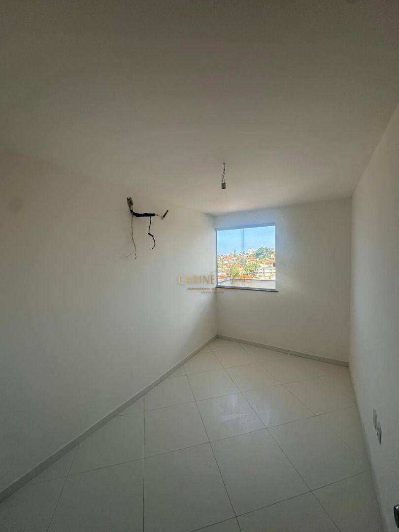 Apartamento à venda com 3 quartos, 91m² - Foto 15