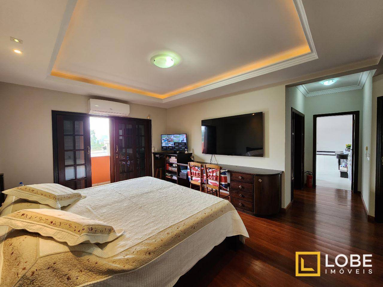 Casa, 3 quartos, 359 m² - Foto 4