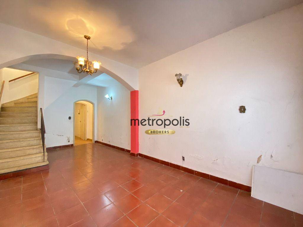 Sobrado para alugar com 5 quartos, 250m² - Foto 6