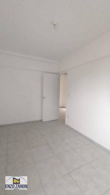 Apartamento para alugar com 2 quartos, 48m² - Foto 4