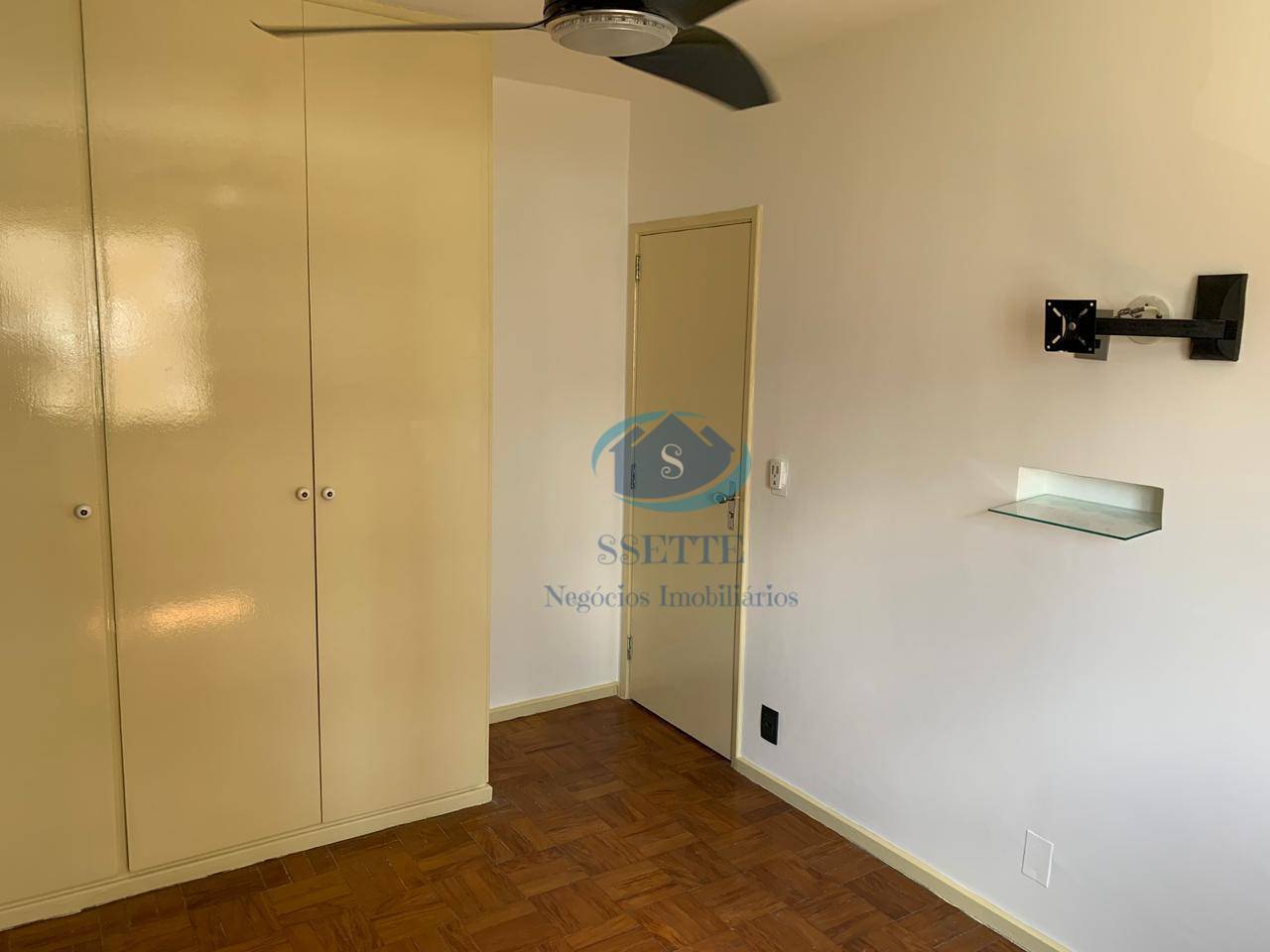 Apartamento à venda com 2 quartos, 60m² - Foto 16