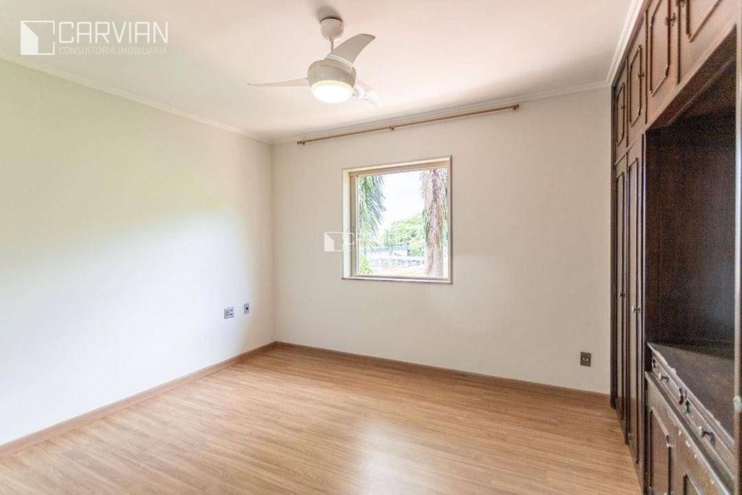 Casa à venda com 2 quartos, 378m² - Foto 26