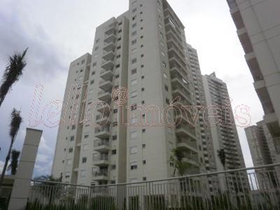 Apartamento para alugar com 3 quartos, 77m² - Foto 11