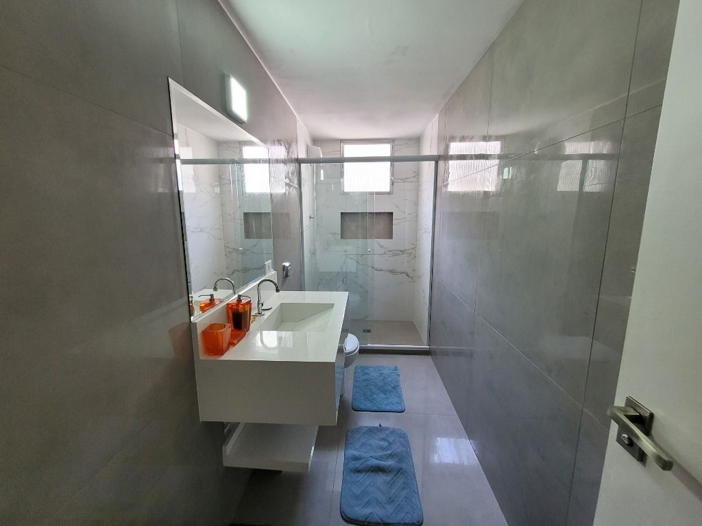 Apartamento à venda e aluguel com 3 quartos, 130m² - Foto 17