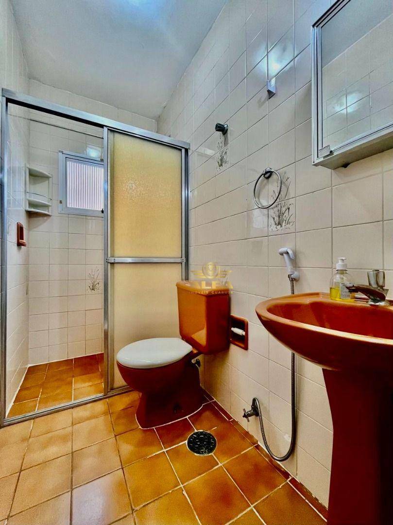 Apartamento à venda com 2 quartos, 70m² - Foto 14