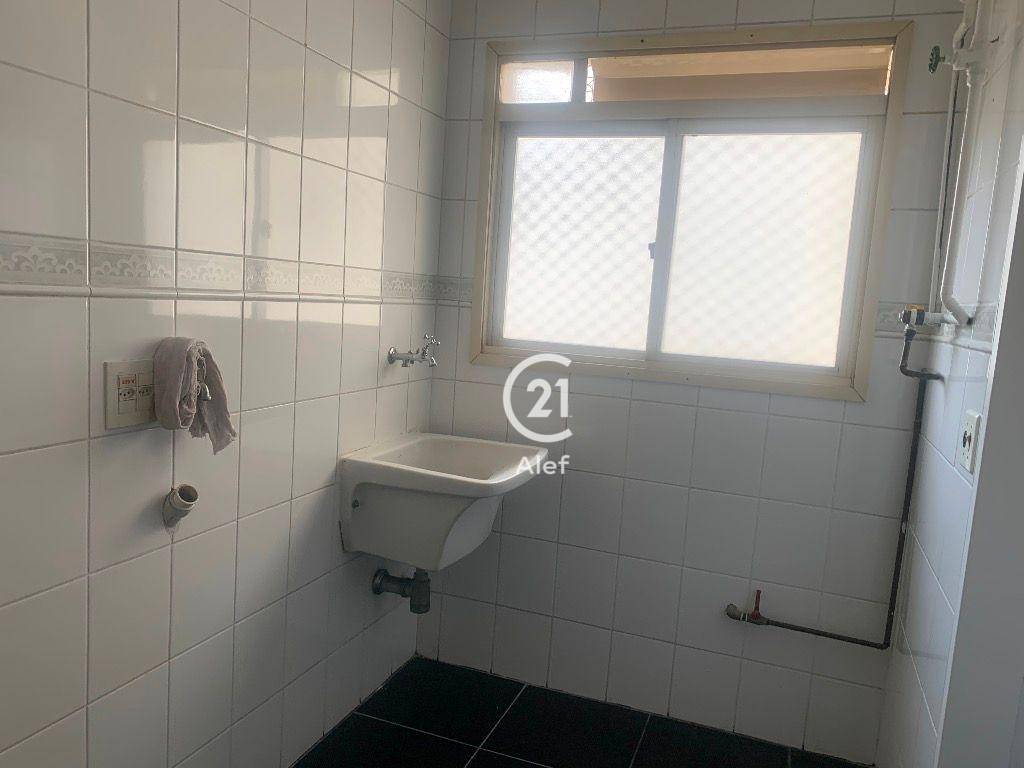 Apartamento à venda com 3 quartos, 98m² - Foto 8