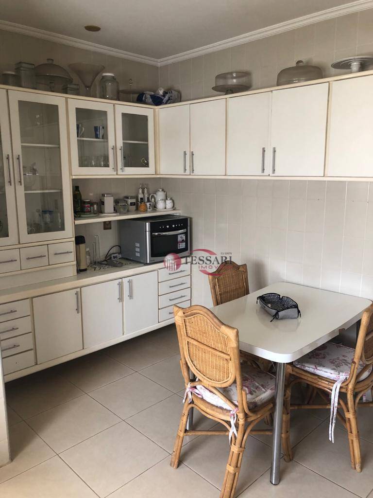 Apartamento à venda e aluguel com 3 quartos, 230m² - Foto 20