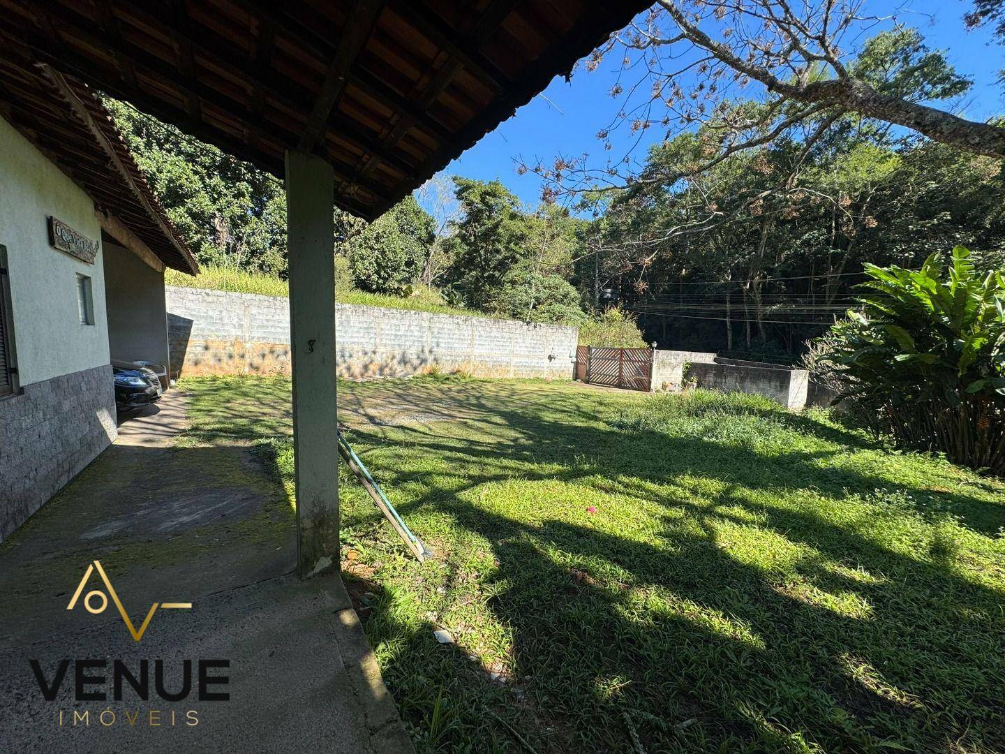 Chácara à venda com 2 quartos, 100m² - Foto 11