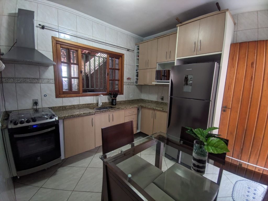 Sobrado à venda com 2 quartos, 169m² - Foto 8