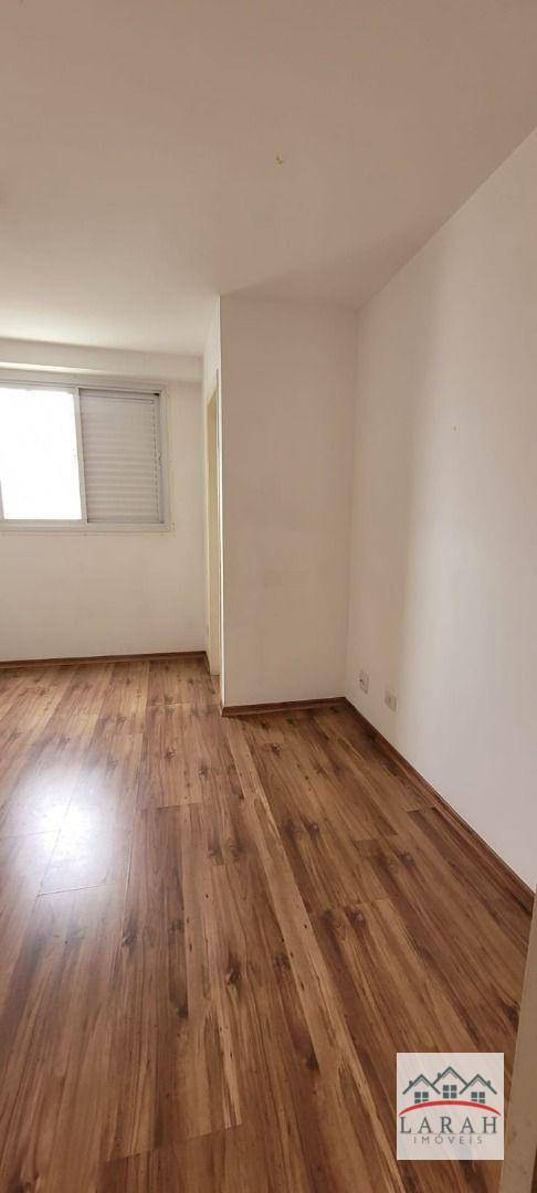 Apartamento à venda com 2 quartos, 67m² - Foto 11