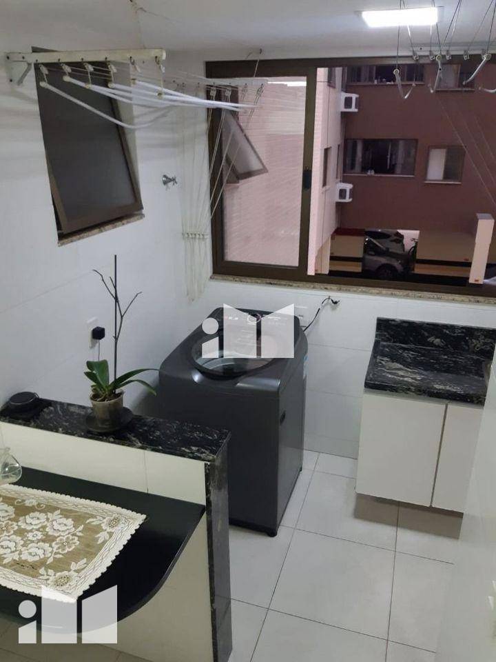 Apartamento à venda com 4 quartos, 165m² - Foto 21