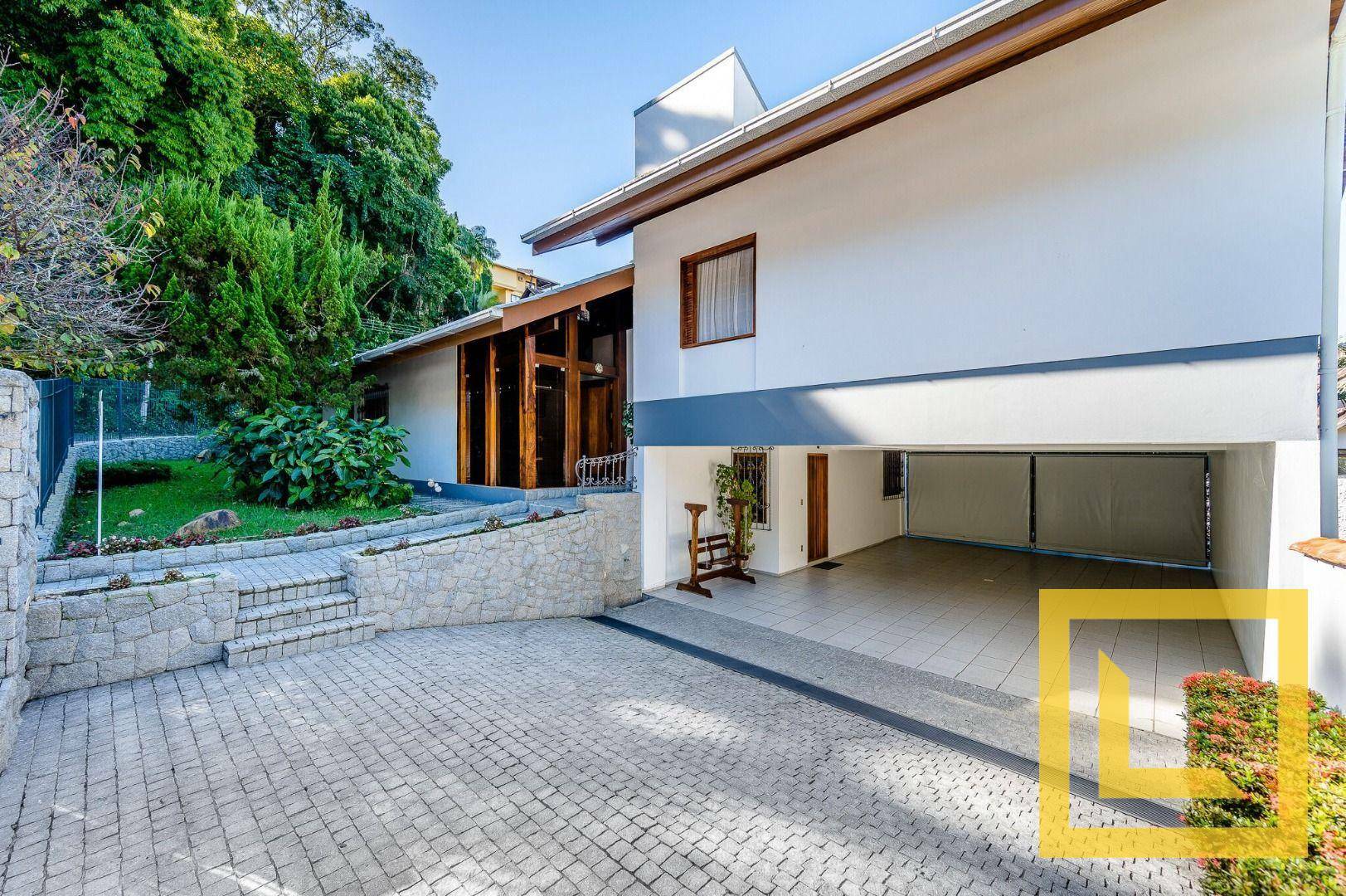 Casa, 3 quartos, 298 m² - Foto 2