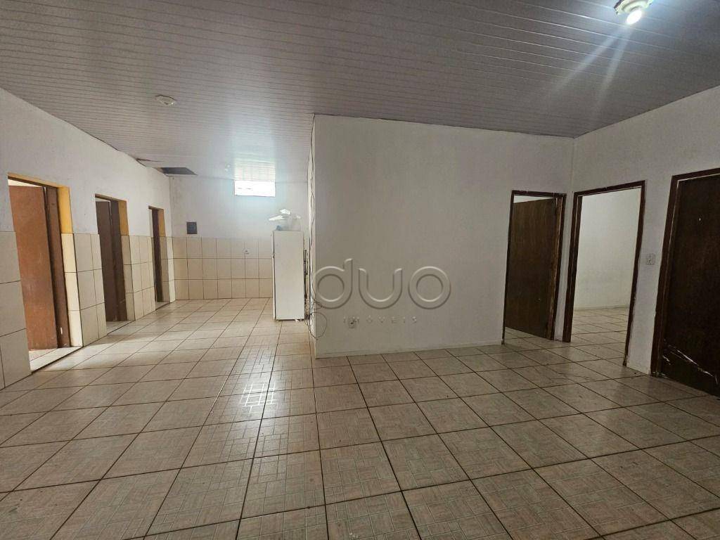 Casa, 3 quartos, 178 m² - Foto 2