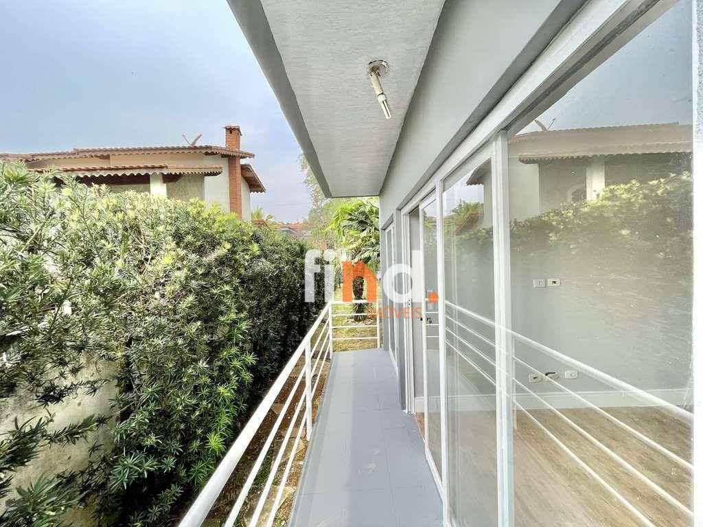 Casa de Condomínio à venda com 4 quartos, 400m² - Foto 13