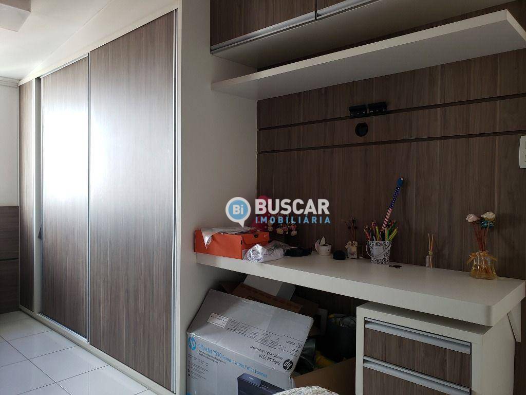 Casa à venda com 4 quartos, 200m² - Foto 23