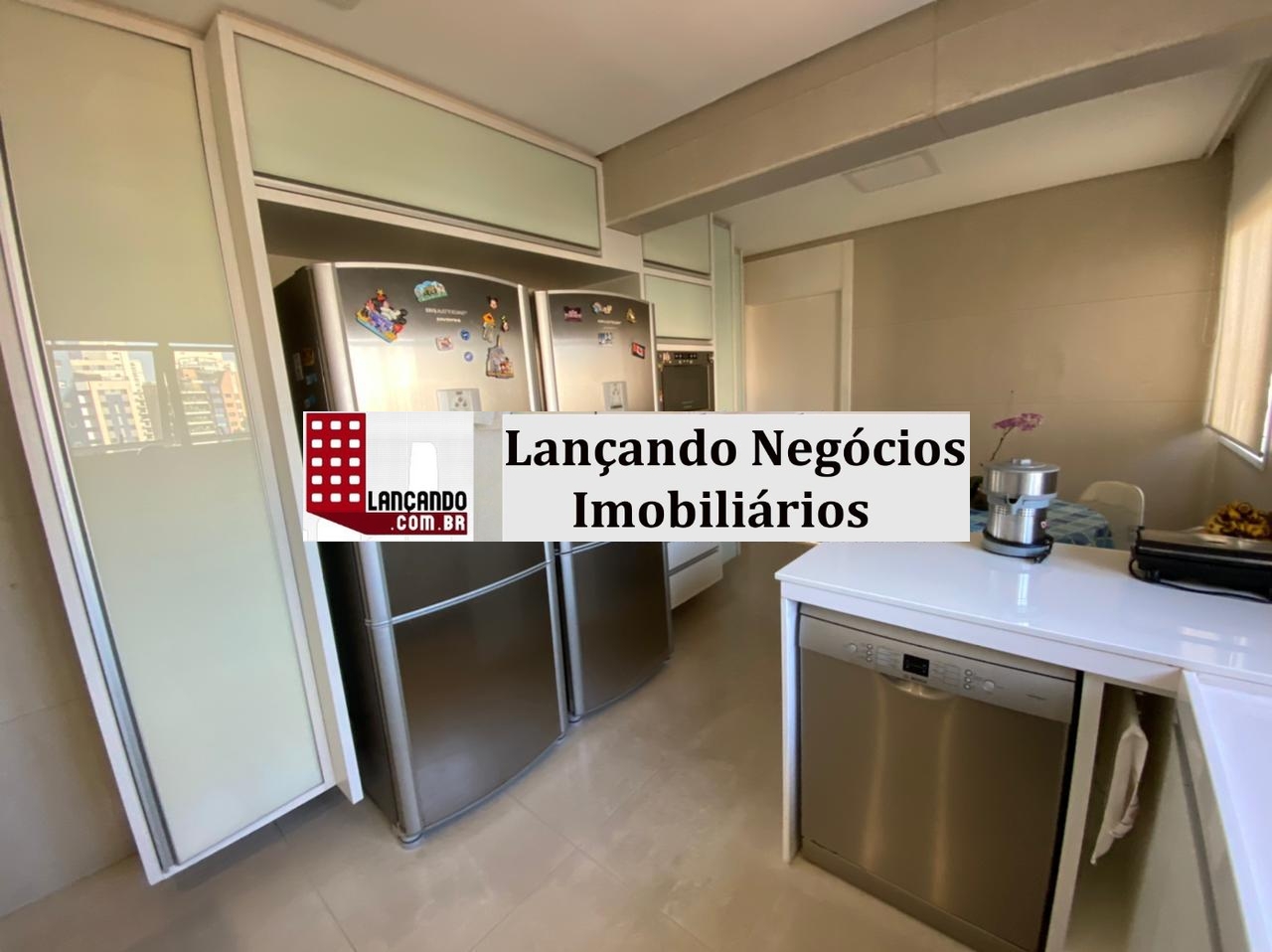 Apartamento à venda com 5 quartos, 238m² - Foto 19