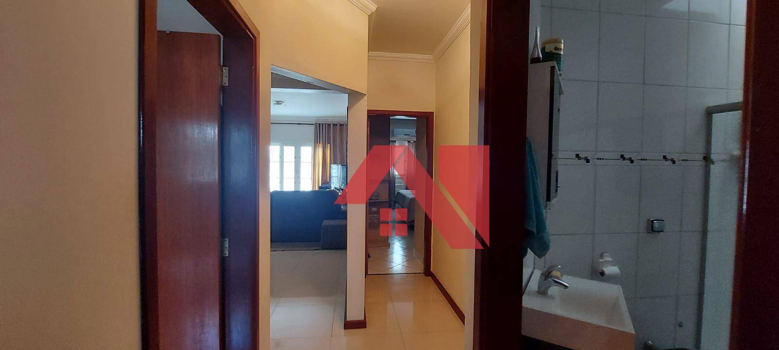 Casa à venda com 4 quartos, 367m² - Foto 19