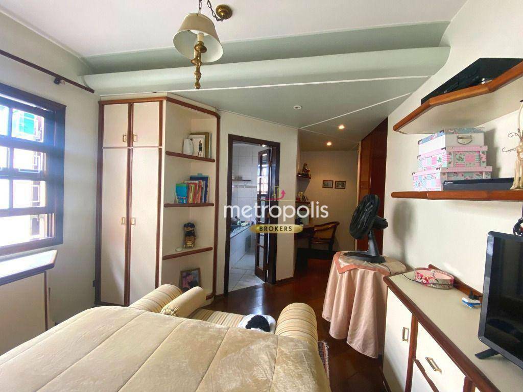 Sobrado à venda com 3 quartos, 241m² - Foto 22