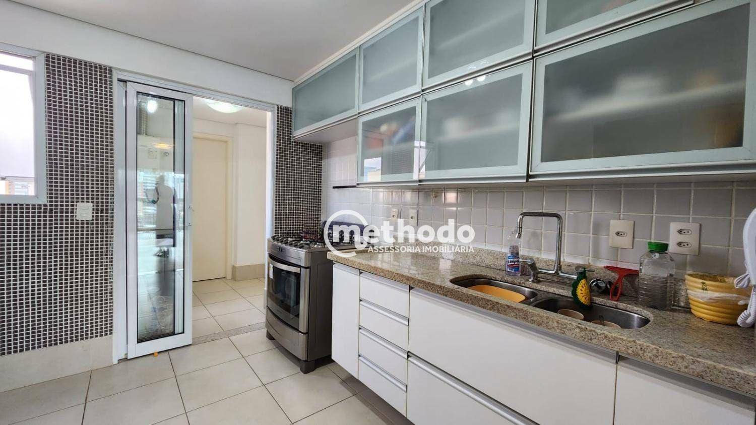 Apartamento à venda com 3 quartos, 105m² - Foto 8