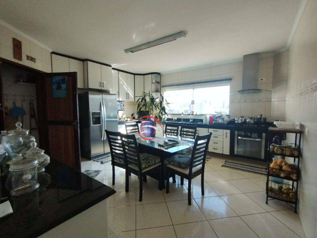 Sobrado à venda com 3 quartos, 249m² - Foto 19