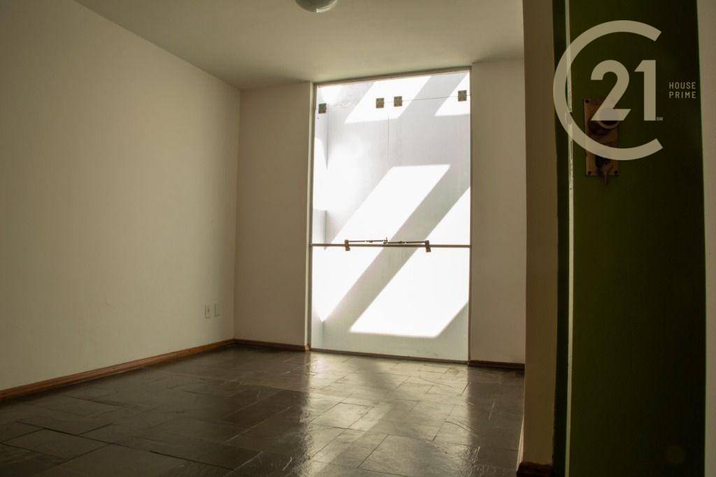 Sobrado à venda e aluguel com 4 quartos, 200m² - Foto 6