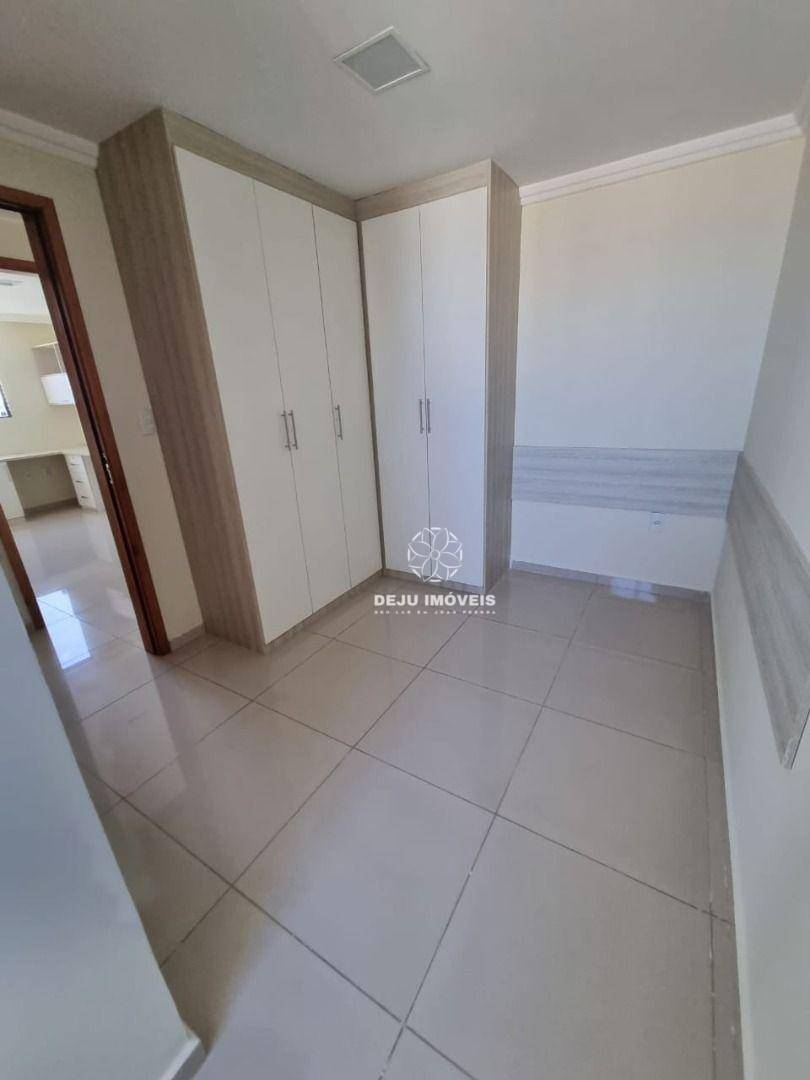 Apartamento à venda com 3 quartos, 76m² - Foto 11