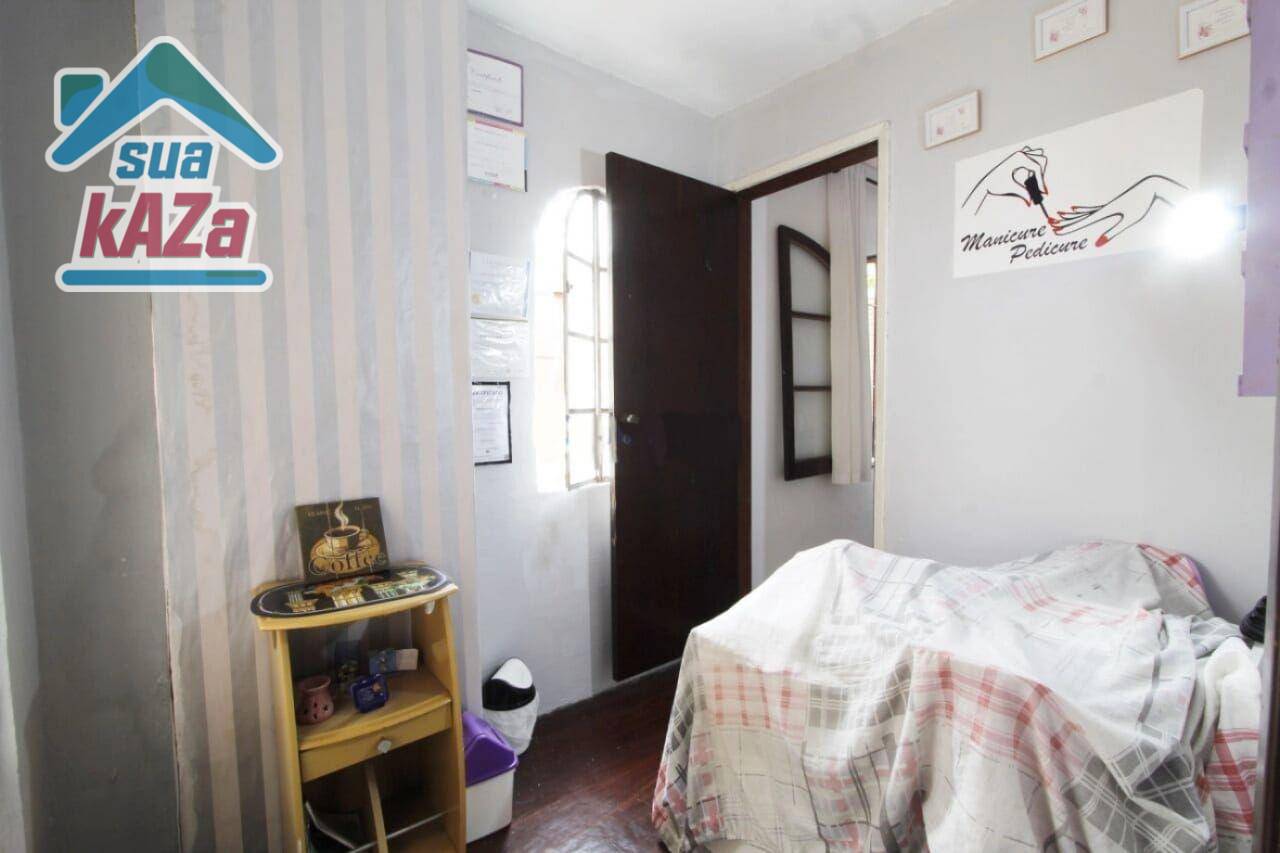 Casa à venda com 2 quartos, 90m² - Foto 11