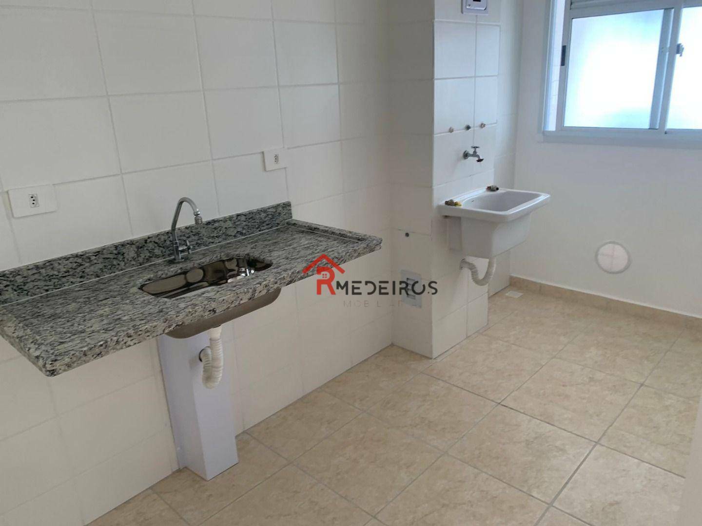 Apartamento à venda com 2 quartos, 57m² - Foto 2