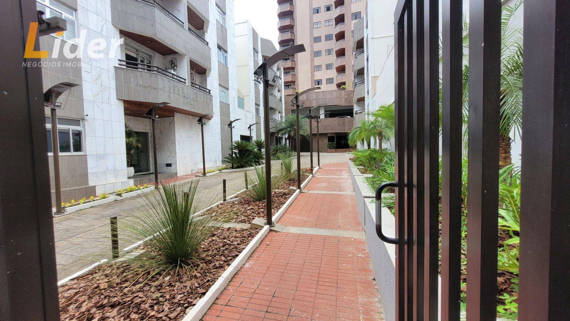 Apartamento para alugar com 2 quartos, 90m² - Foto 20