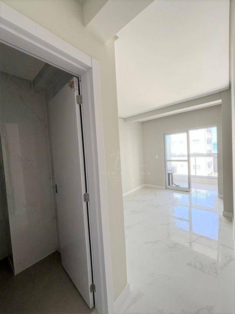 Apartamento à venda com 3 quartos, 89m² - Foto 5