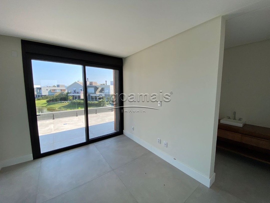 Casa de Condomínio à venda com 7 quartos, 640m² - Foto 18