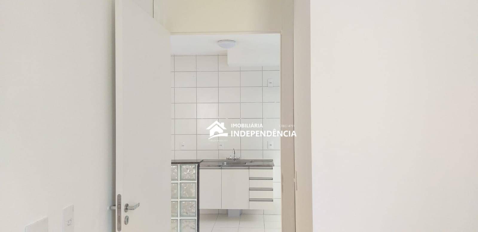 Apartamento para alugar com 2 quartos, 44m² - Foto 14