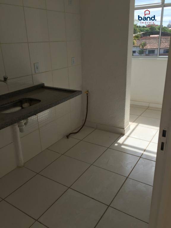 Apartamento à venda com 2 quartos, 50m² - Foto 7