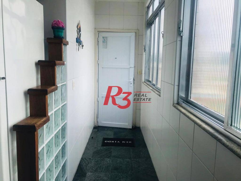 Apartamento à venda com 3 quartos, 144m² - Foto 3