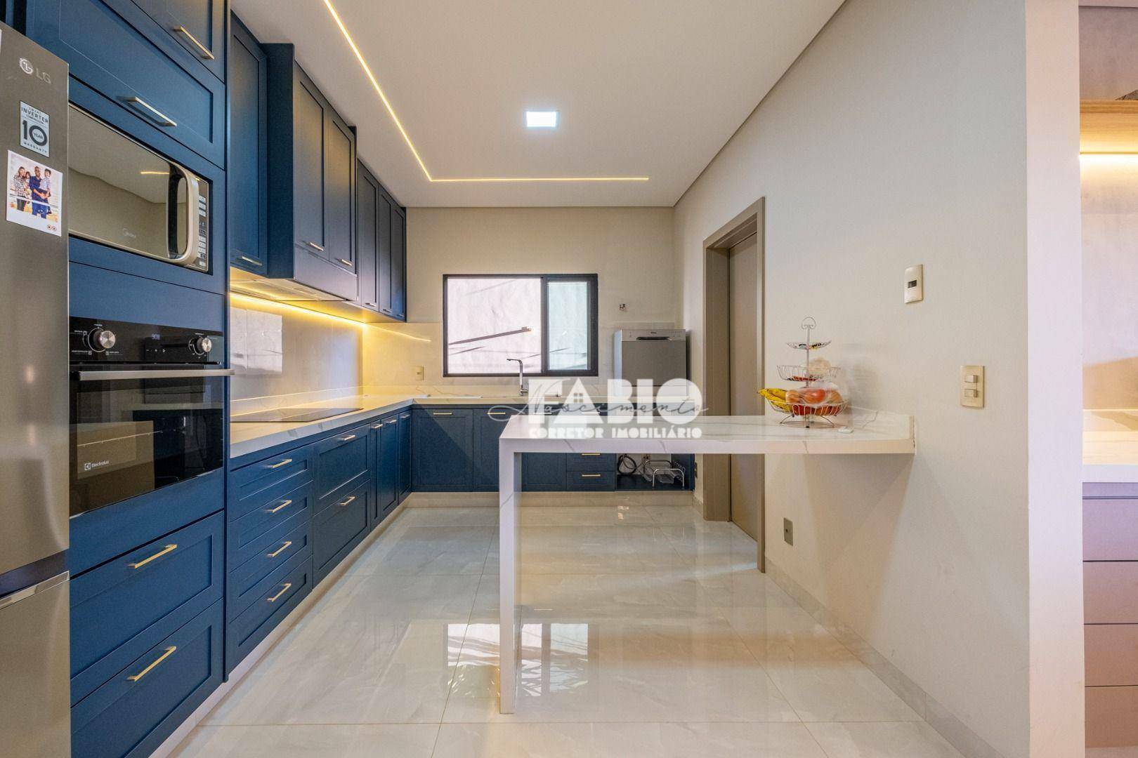 Sobrado à venda com 4 quartos, 470m² - Foto 15