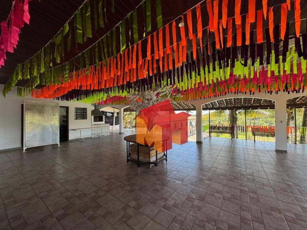 Chácara à venda com 4 quartos, 350m² - Foto 39