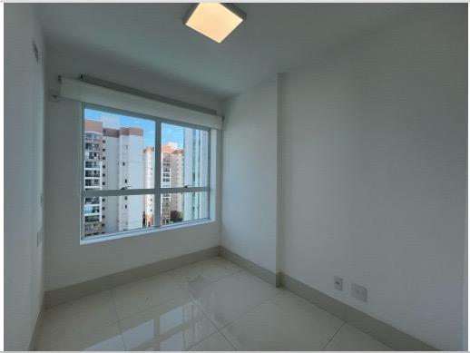 Apartamento à venda com 3 quartos, 84m² - Foto 8