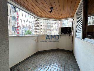 Apartamento à venda com 4 quartos, 139m² - Foto 18