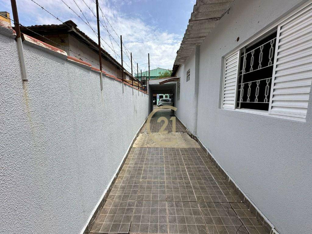 Casa à venda com 3 quartos, 155m² - Foto 12