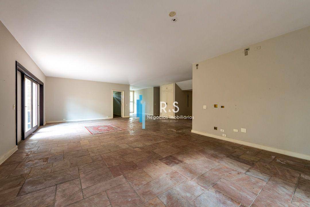 Casa à venda com 6 quartos, 400m² - Foto 5