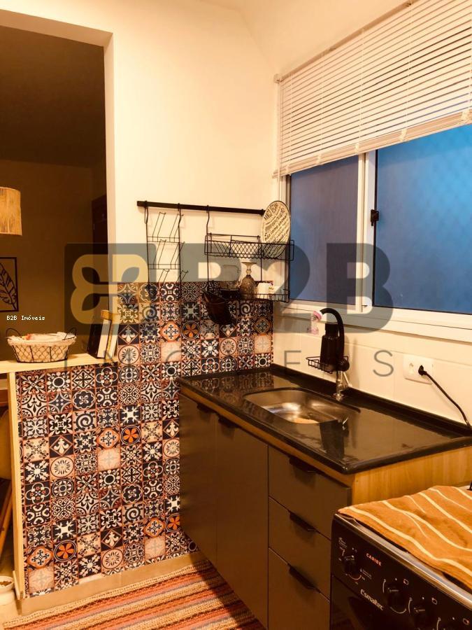 Apartamento à venda com 2 quartos, 41m² - Foto 3