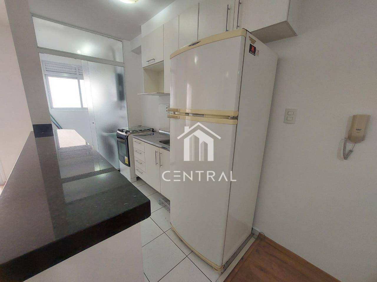 Apartamento para alugar com 2 quartos, 54m² - Foto 11