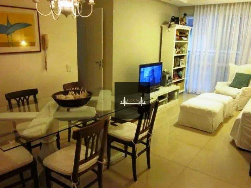 Apartamento à venda com 3 quartos, 115m² - Foto 2