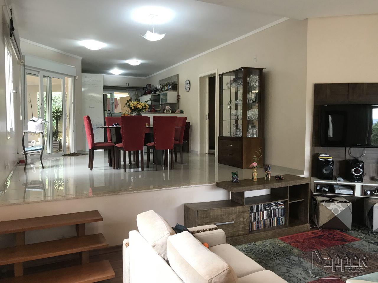 Casa à venda com 3 quartos, 268m² - Foto 6